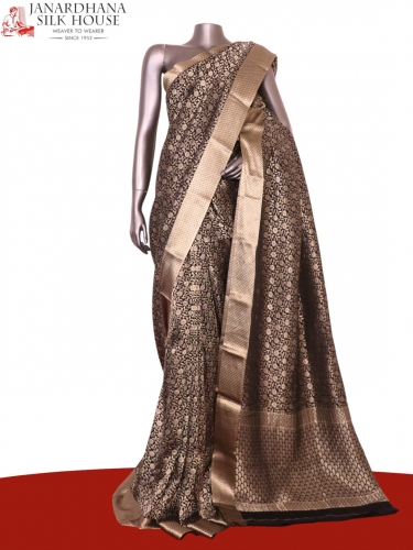 Exclusive Pure Crepe Silk Saree